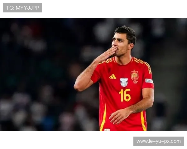 曼城球迷盛赞罗德里：中场核心成球队灵魂，爱称“国王”响彻伊蒂哈德