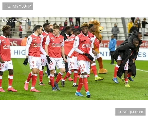 兰斯防守强势连送三场零封，状态回升点燃争冠希望