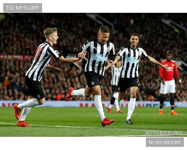 奥布拉克神勇单掌救险助球队力克强敌，状态回暖引关注