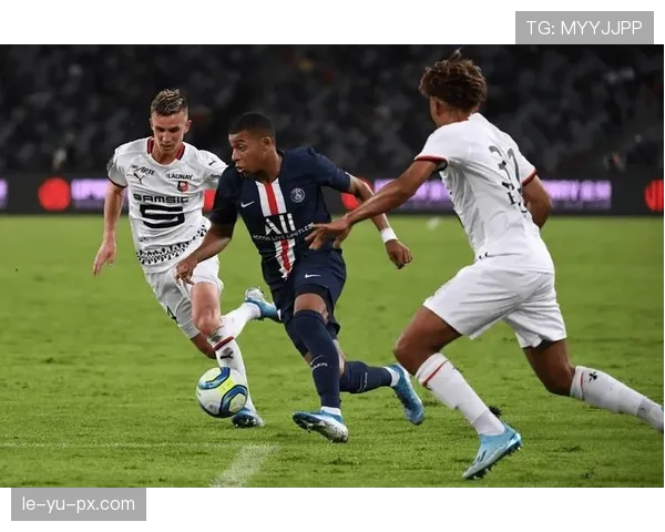 兰斯中场关键战掌控节奏，助球队斩获重要胜利