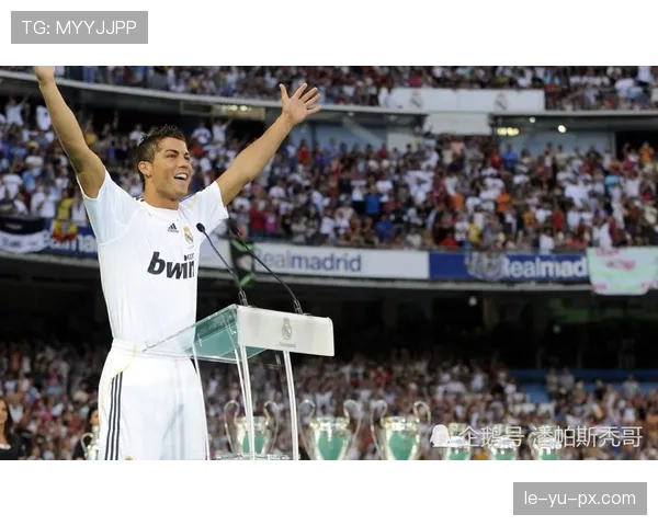 内斯塔与斯塔姆:巅峰期中卫在防守结构与强强对话表现上的分化 内斯塔与斯塔姆:巅峰期中卫在防守结构与强强对话表现上的分化